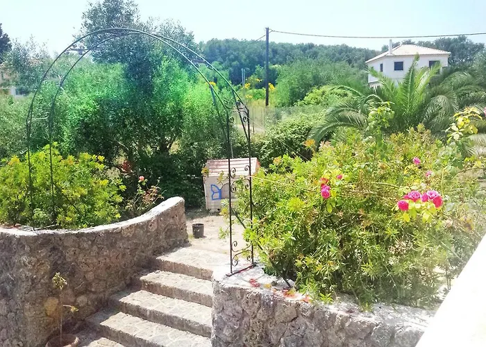 Classical Anta Villa Ágios Ioánnis
