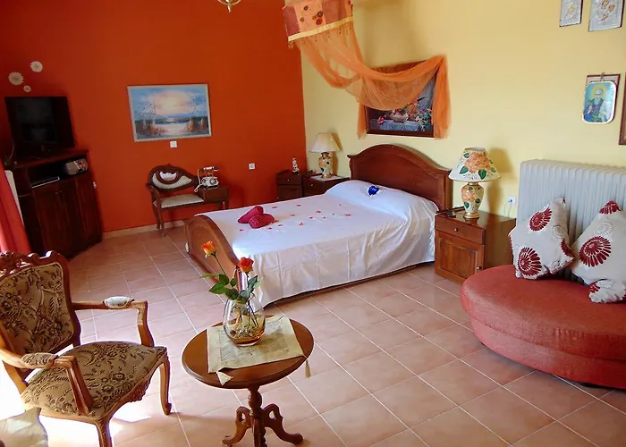 Classical Anta Villa Ágios Ioánnis