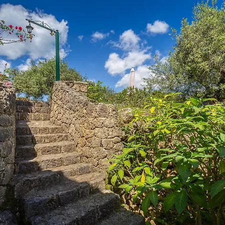 Villa Classical Anta Ágios Ioánnis