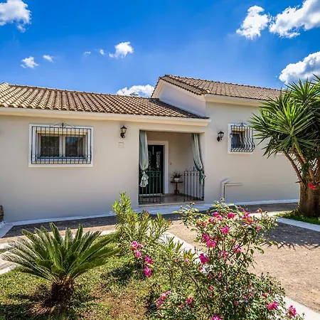 Villa Classical Anta *